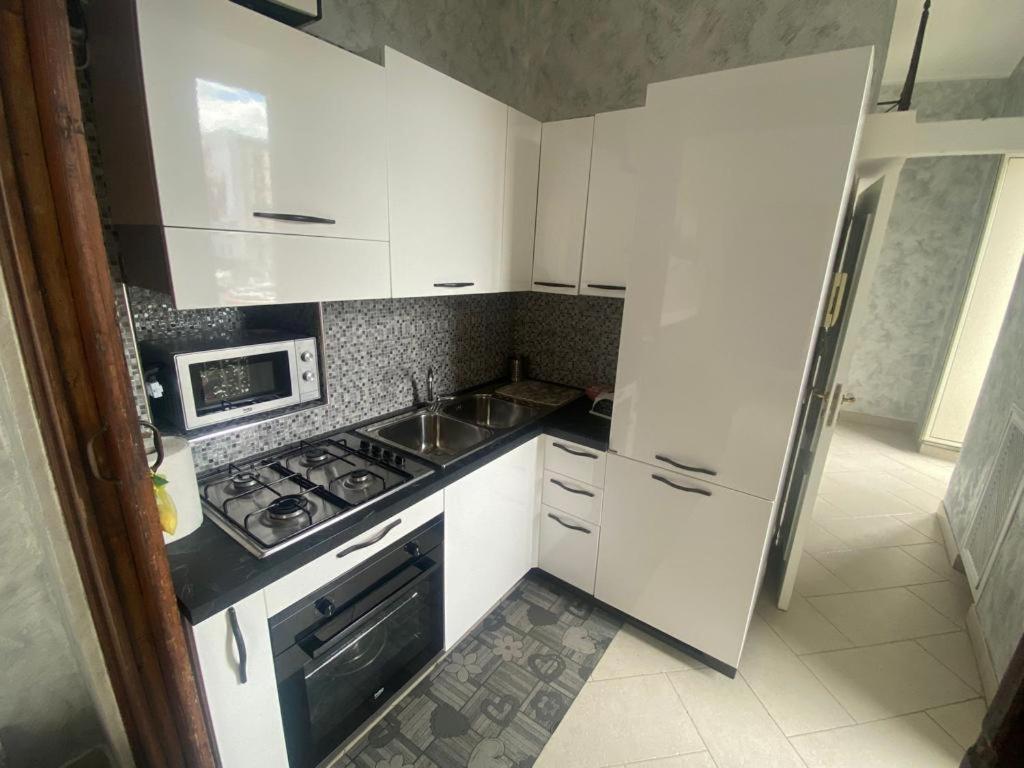 Apartment Posillipo 9 *